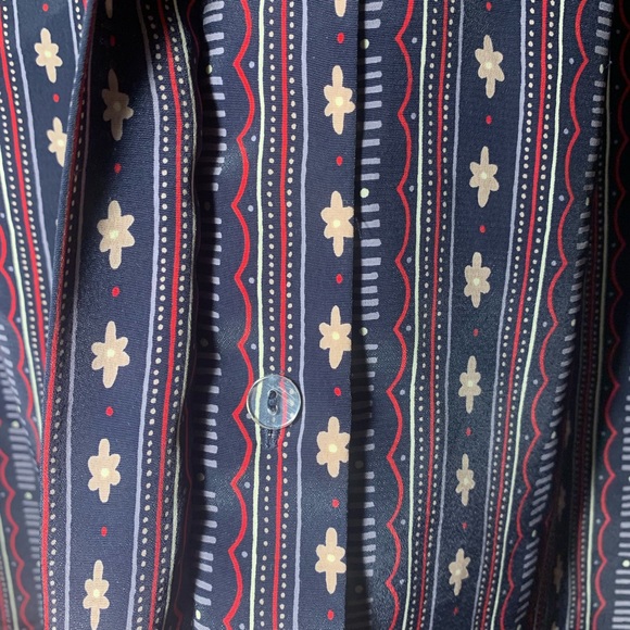 Patterned blouse - Picture 4 of 5